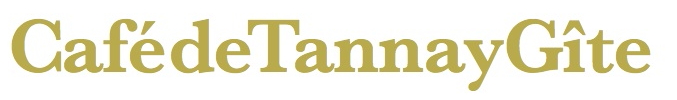 Caf de Tannay banner gold