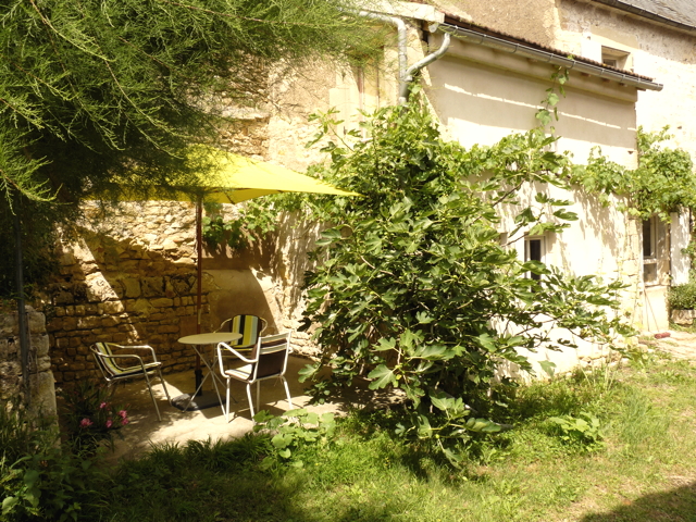 terras aan de cour